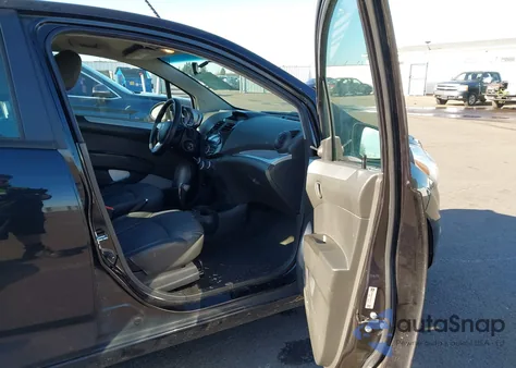 2015 Chevrolet Spark Ls Cvt z USA, uszkodzony, nr VIN KL8CB6S92FC812745